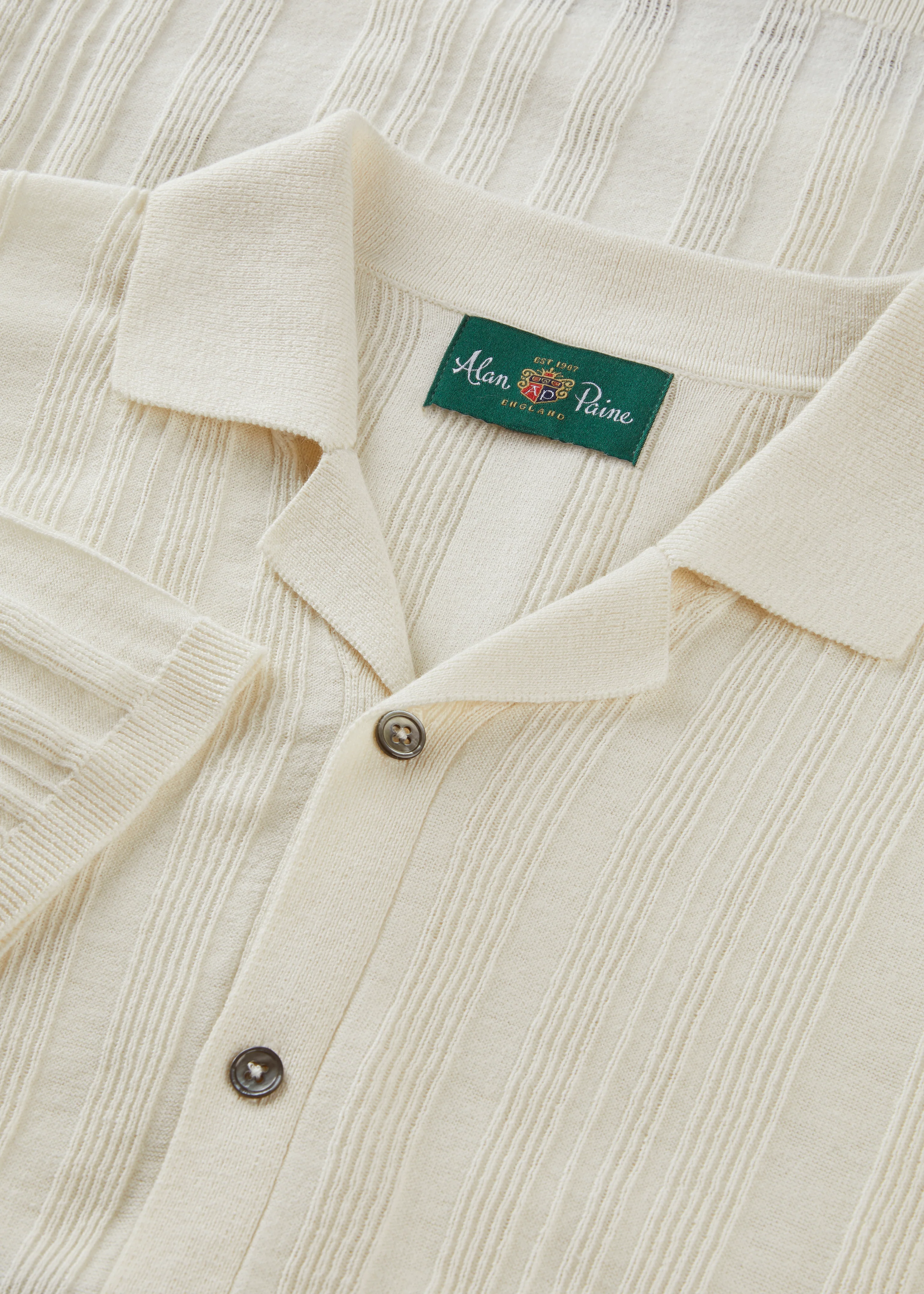 Abbotsbury Men's Short Sleeve Cotton Shirt In Ecru - Image 3