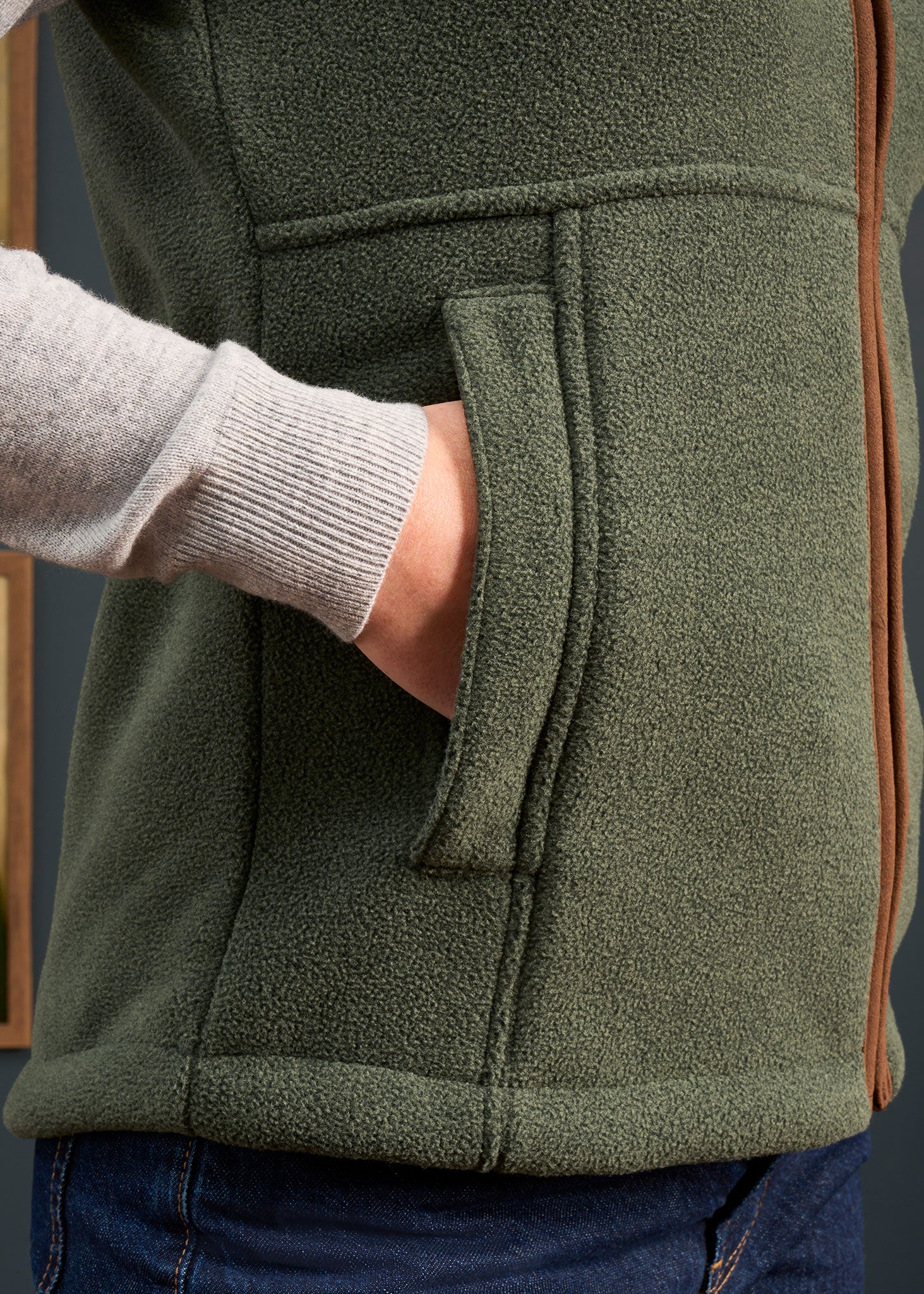 Aylsham Ladies Fleece Gilet In Cedar Green - Regular Fit - Image 5