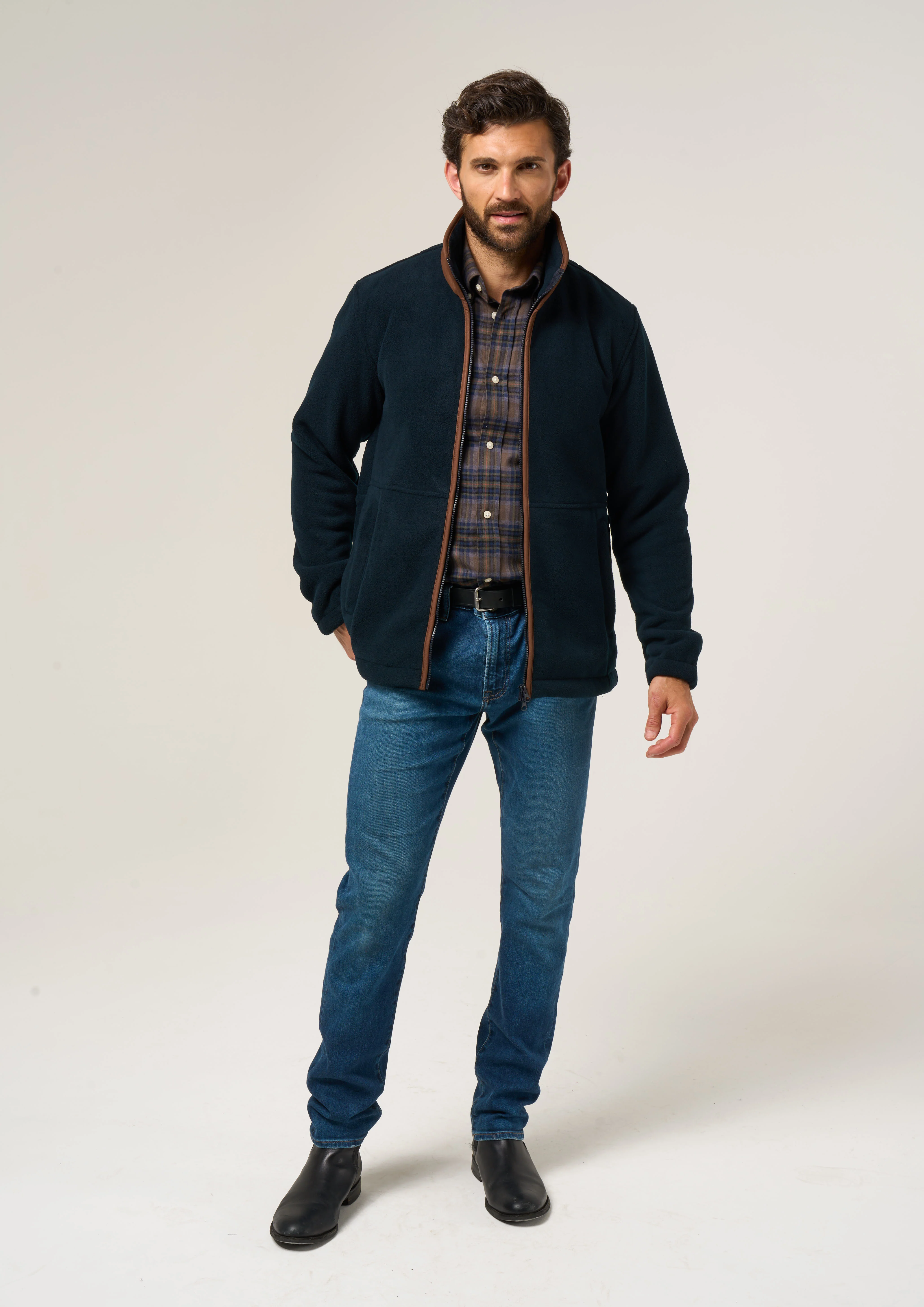 Aylsham Men's Fleece Jacket In Dark Navy - Regular Fit - Image 3