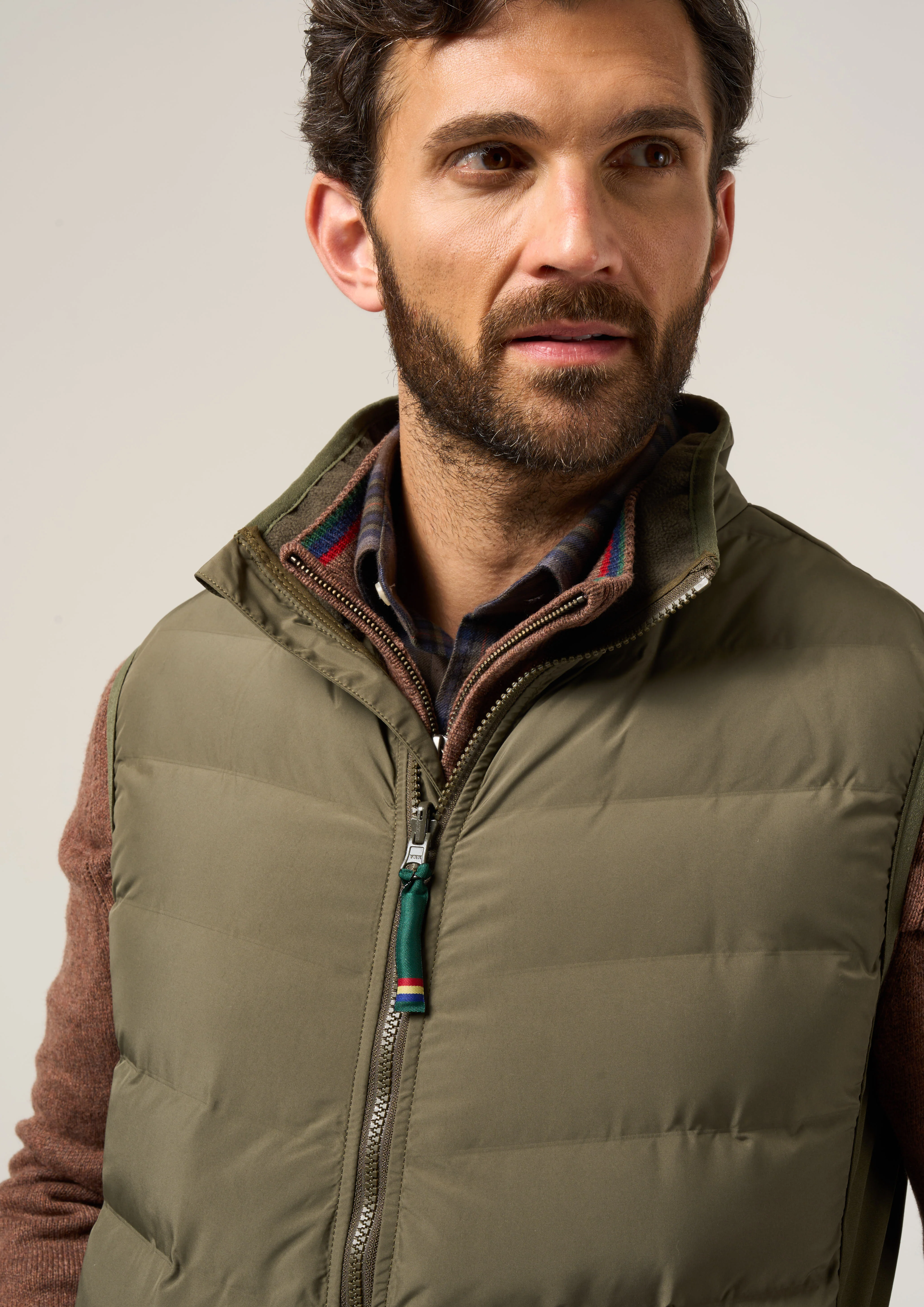 Calsall Men's Hybrid Gilet In Olive - Regular Fit - Image 2