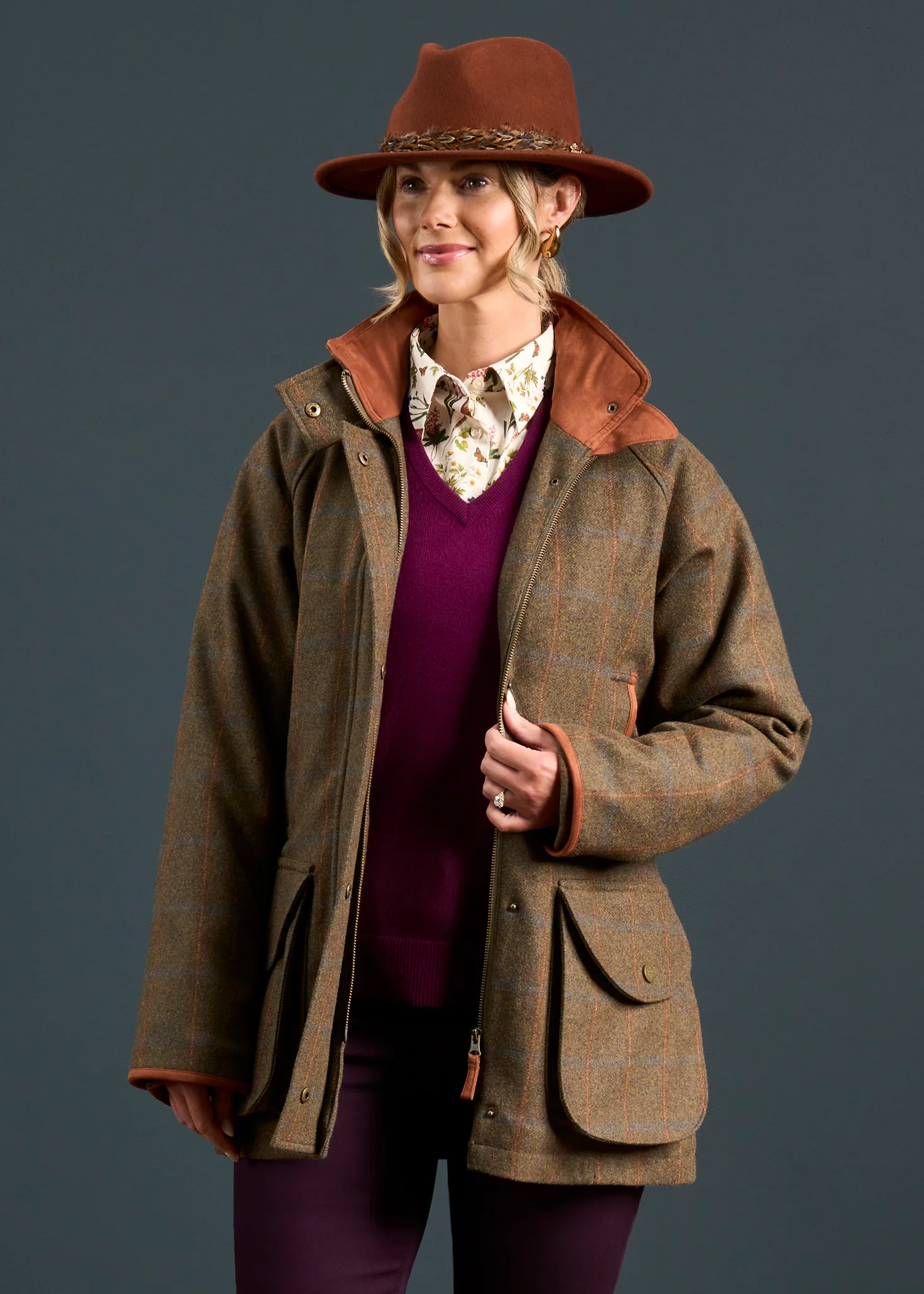 Combrook Ladies Tweed Waterproof Shooting Coat in Willow  -  Shooting Fit - Image 3