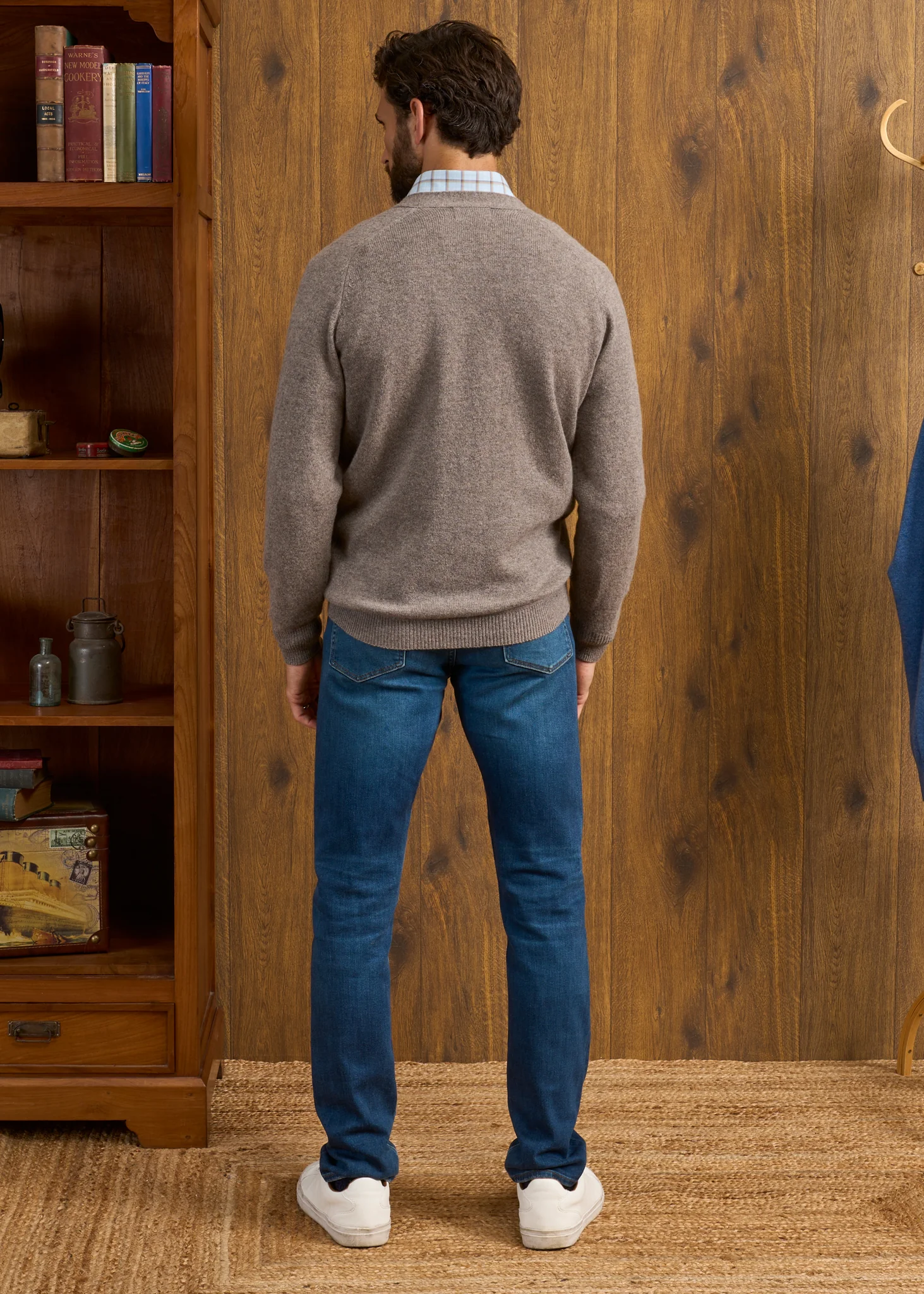 Cornwall Lambswool Cardigan in Vole - Classic Fit - Image 4