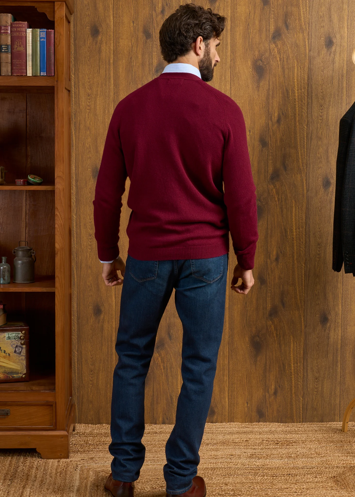 Cornwall Lambswool Cardigan in Bordeaux - Classic Fit - Image 5
