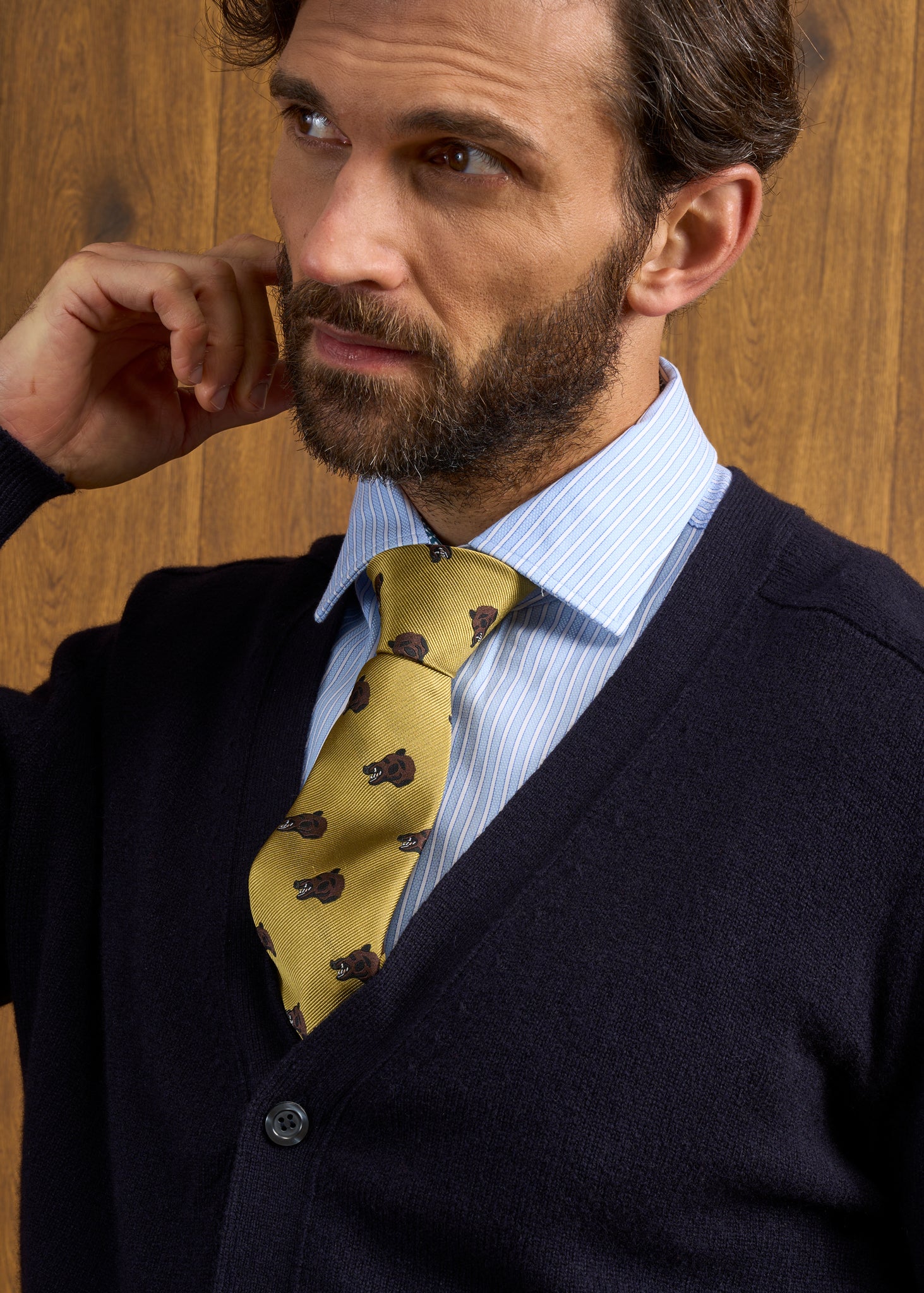 Cornwall Lambswool Cardigan in Navy - Classic Fit - Image 5