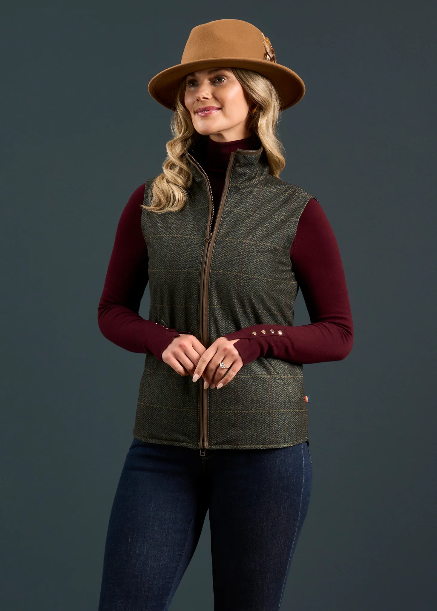 Didsmere Ladies Technical Tweed Effect Gilet In Myrtle - Regular Fit - Image 2