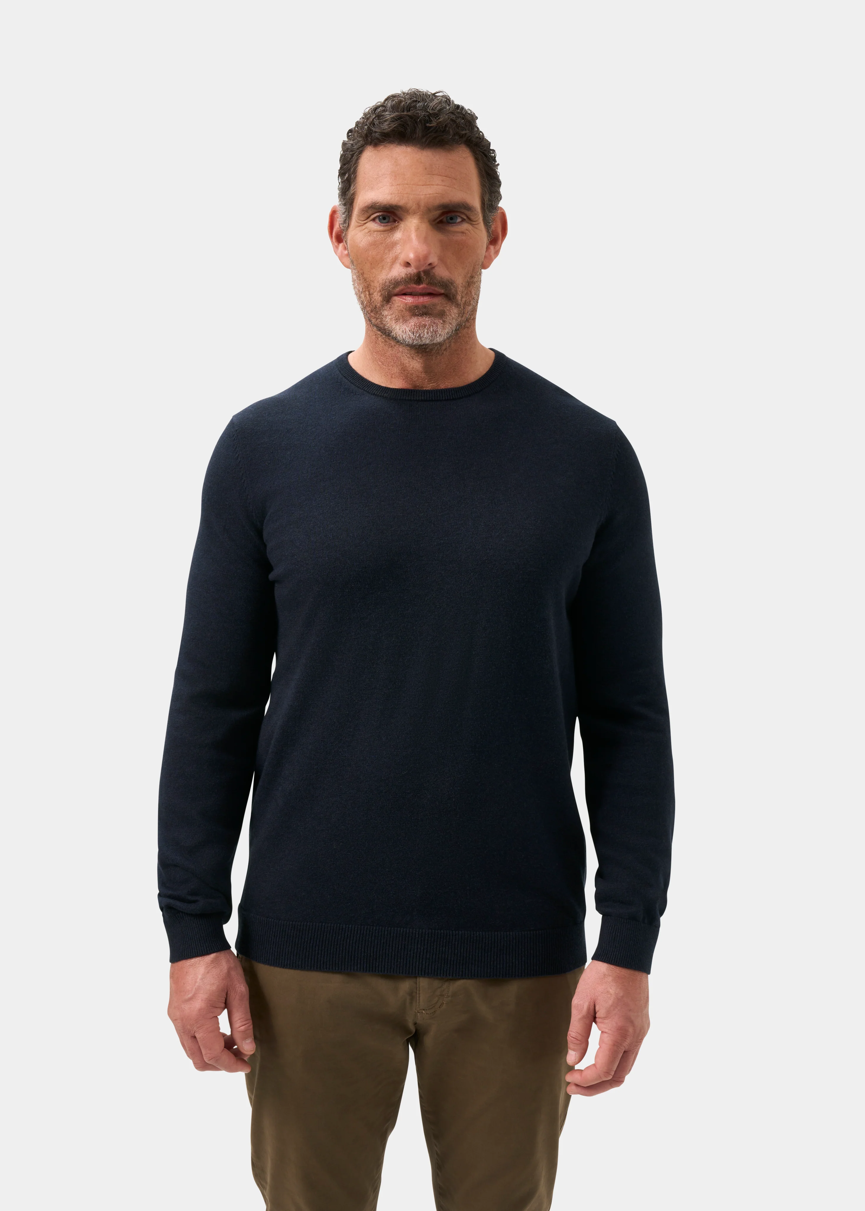 Leysmill Cotton Cashmere Jumper In Dark Navy - Image 5