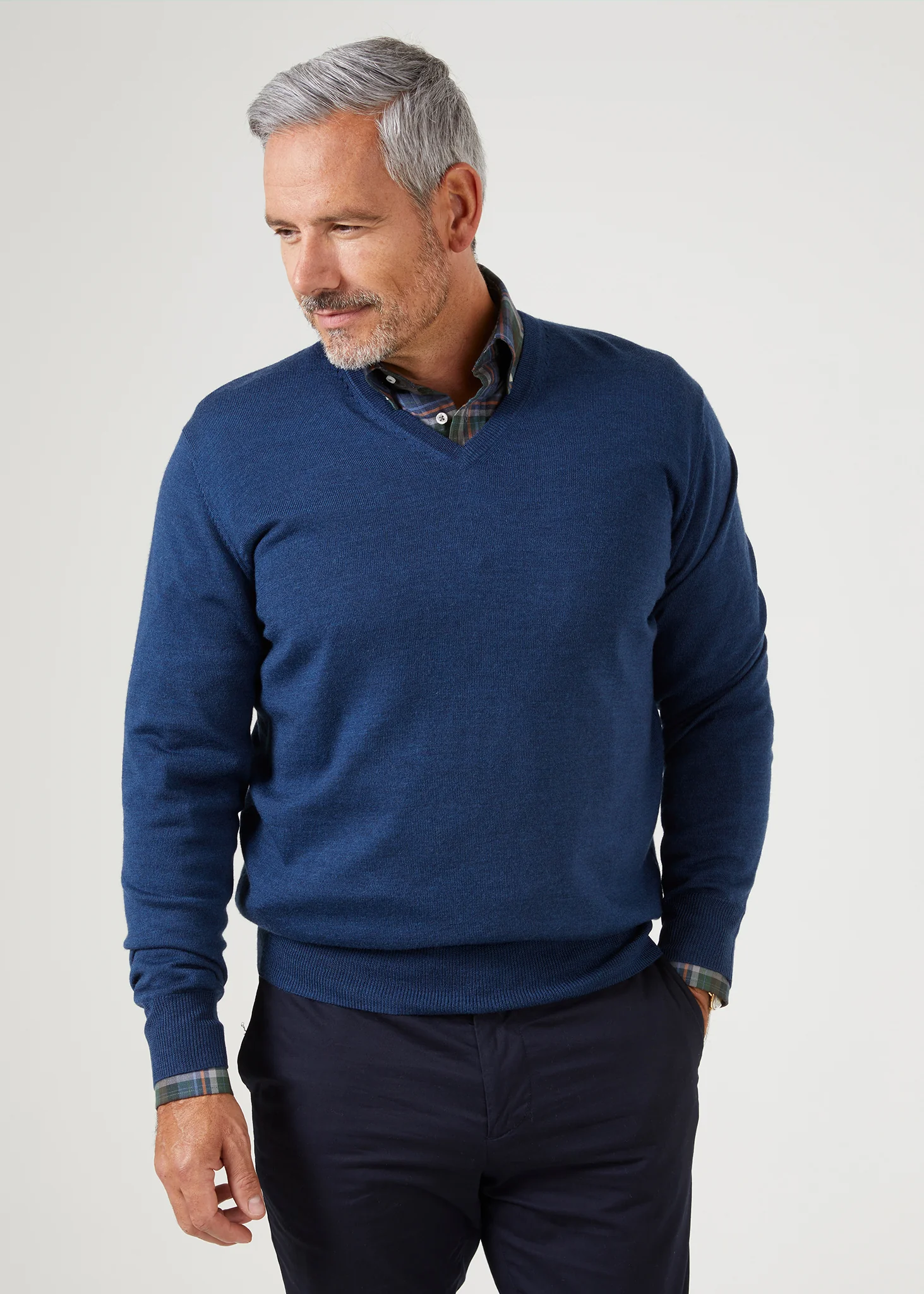Millbreck Men's Merino Wool Jumper in Indigo - Regular Fit - Image 2