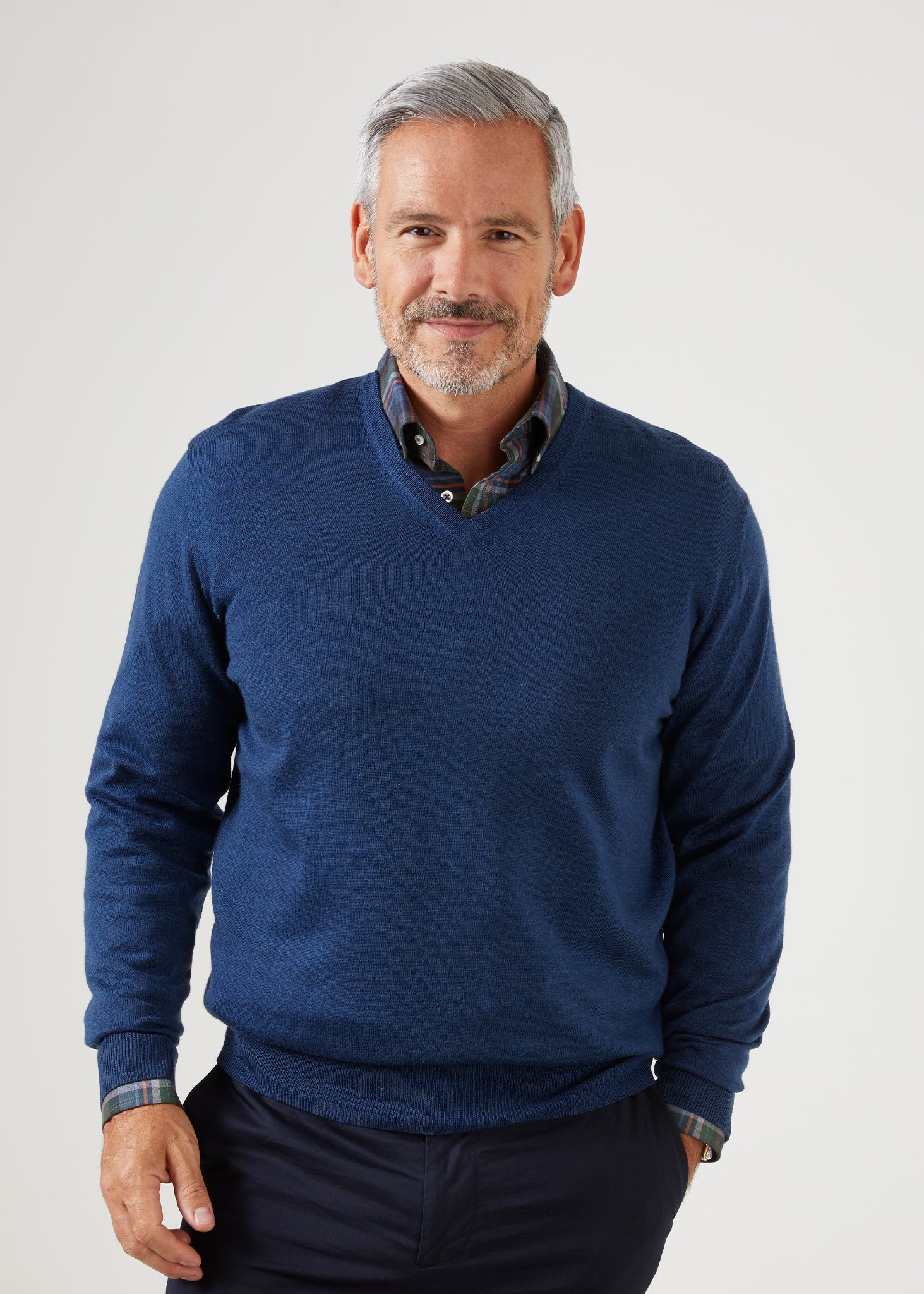 Millbreck Men's Merino Wool Jumper in Indigo - Regular Fit - Image 3