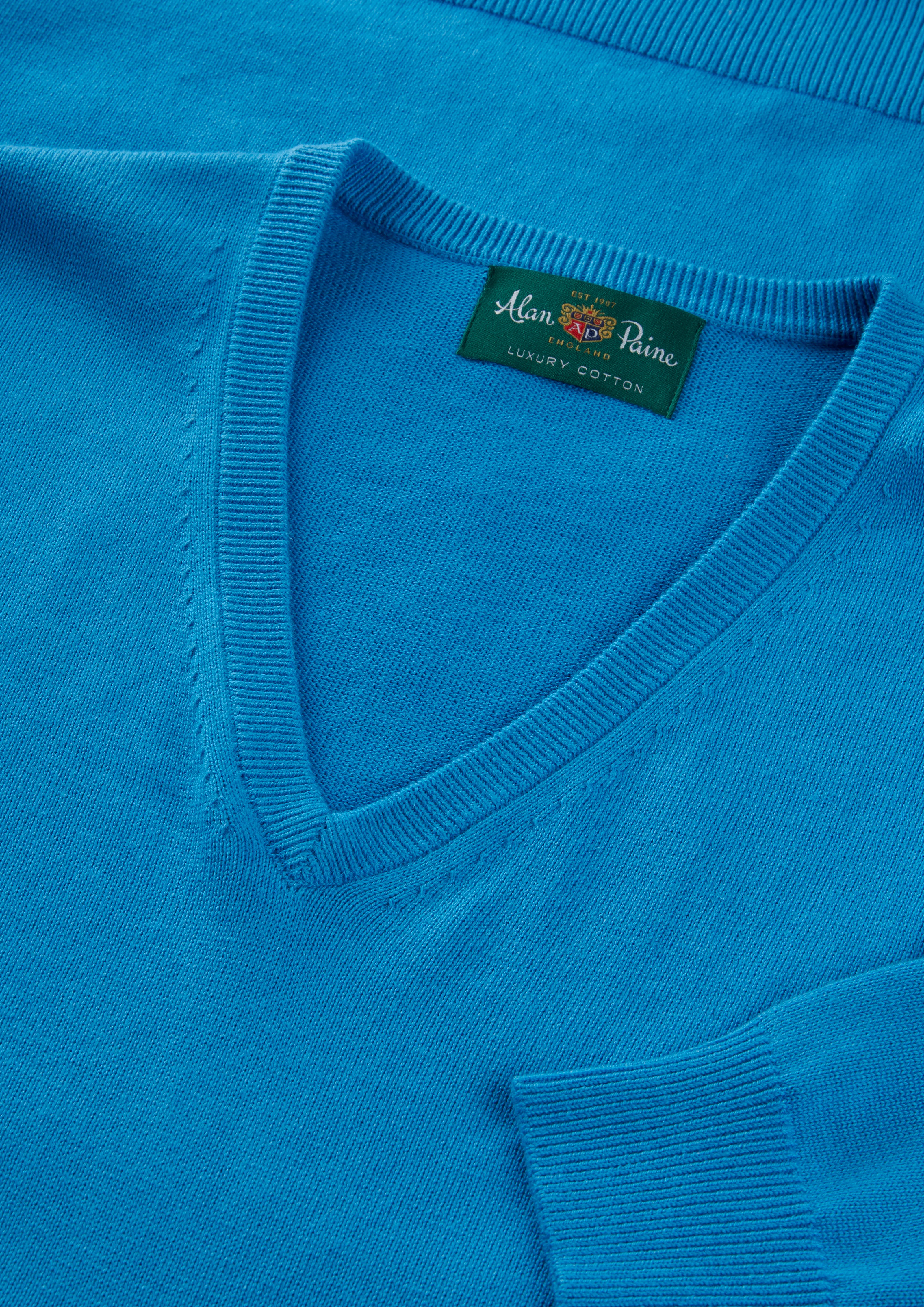 Rothwell Cotton Cashmere Jumper In Blue Lagoon - Image 4
