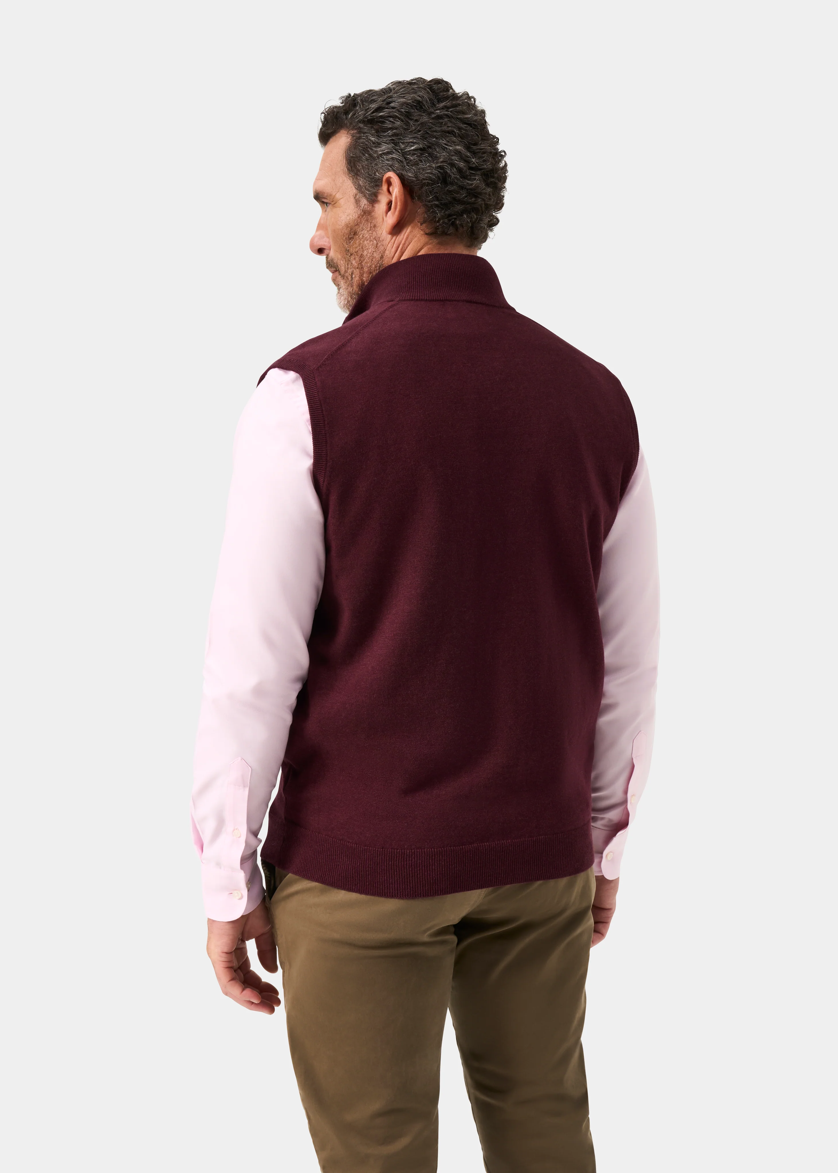 Rowley Men's Cotton Cashmere 1/4 Zip Gilet In Blackcurrant - Image 6