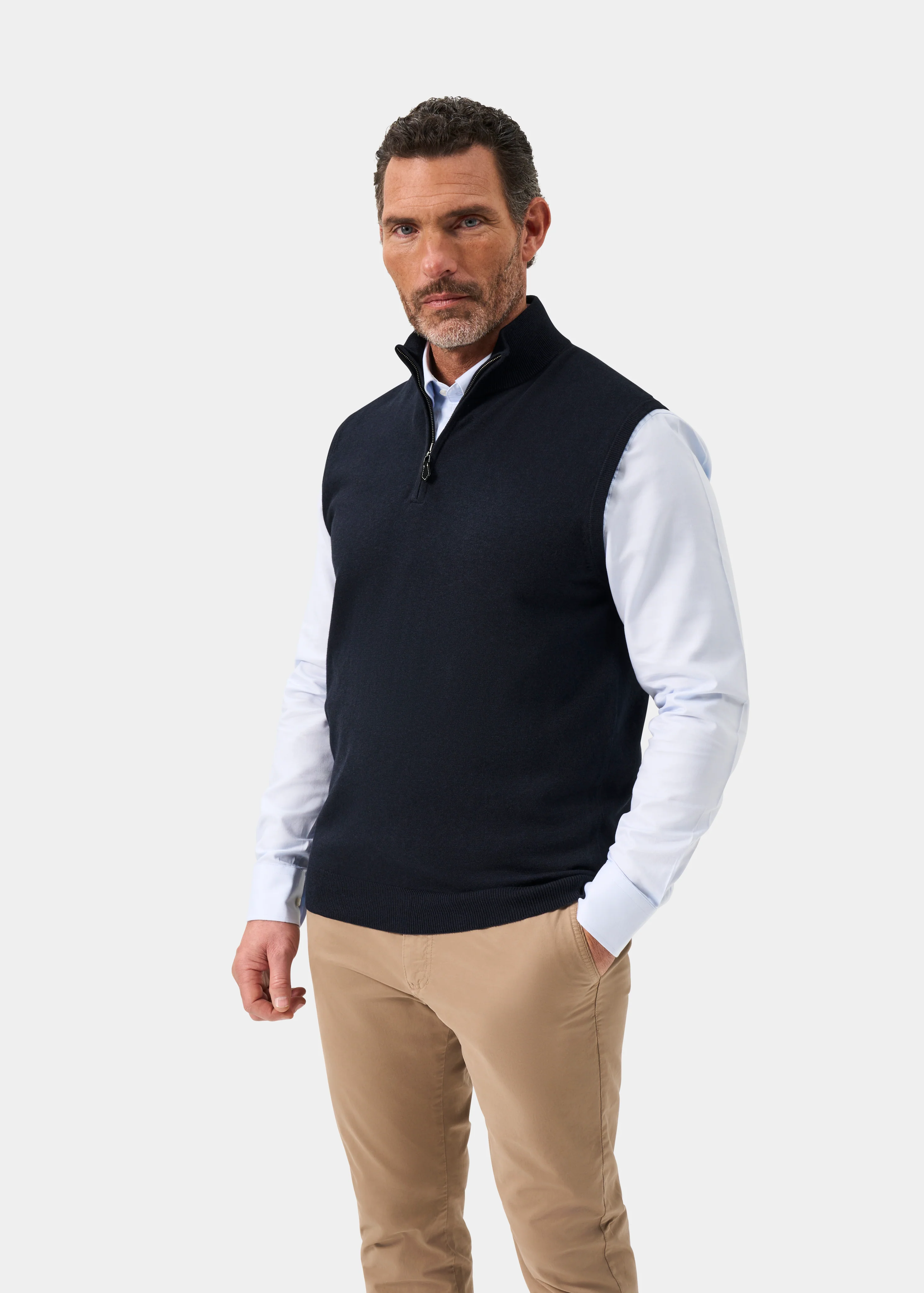 Rowley Men's Cotton Cashmere 1/4 Zip Gilet In Dark Navy - Image 5