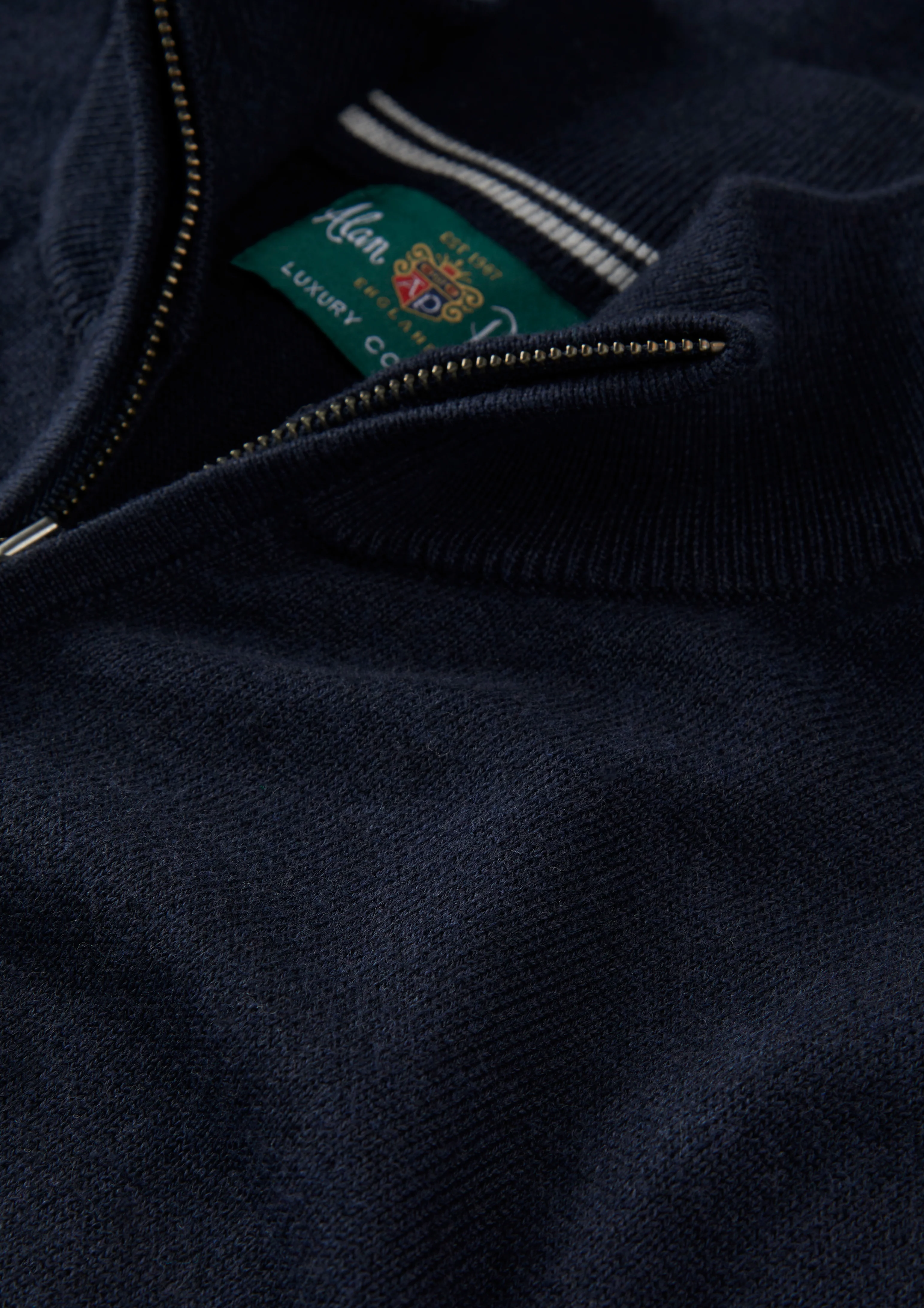Rowley Men's Cotton Cashmere 1/4 Zip Gilet In Dark Navy - Image 7