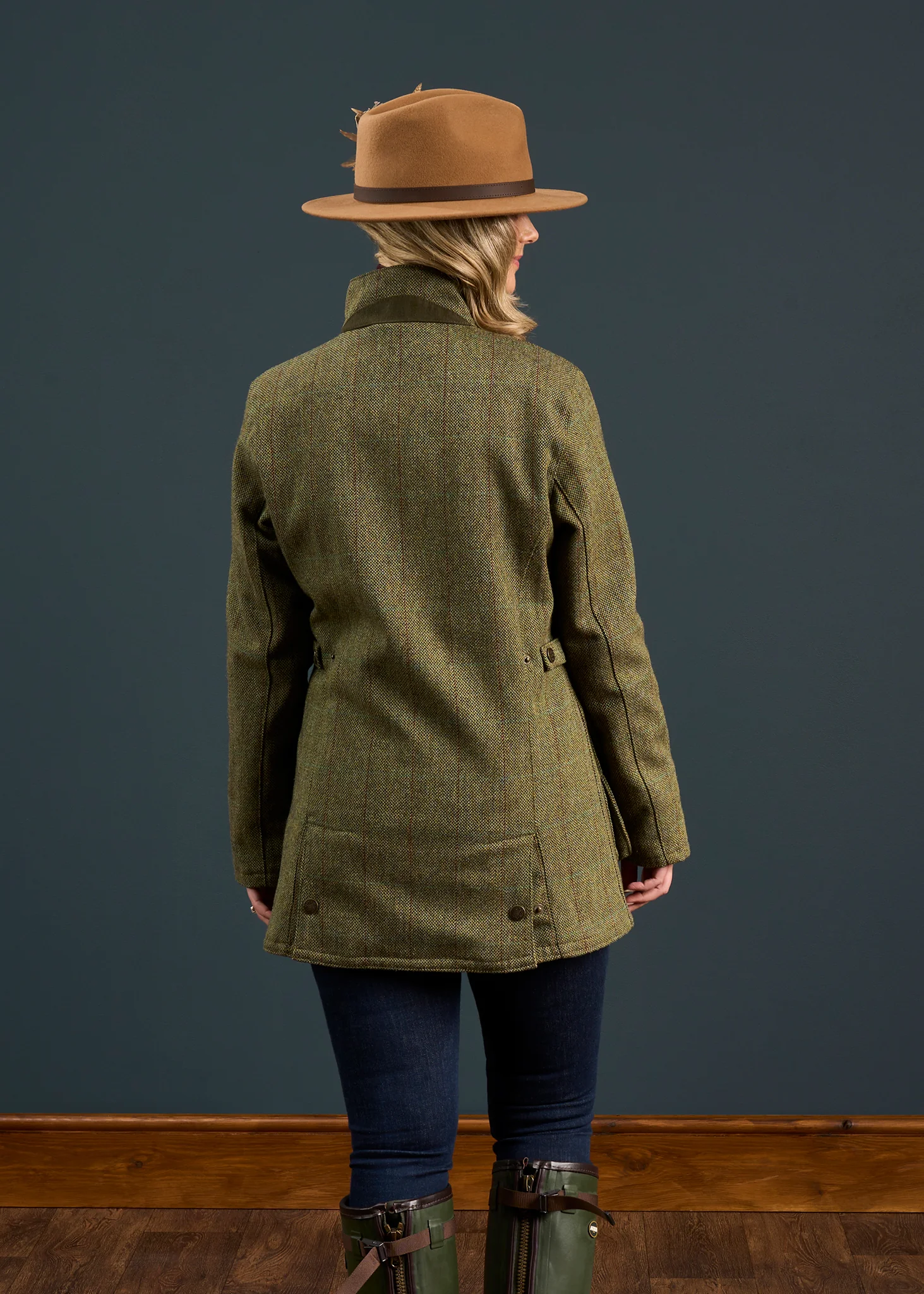 Rutland Ladies Tweed Waterproof Shooting Coat In Hemp - Image 4