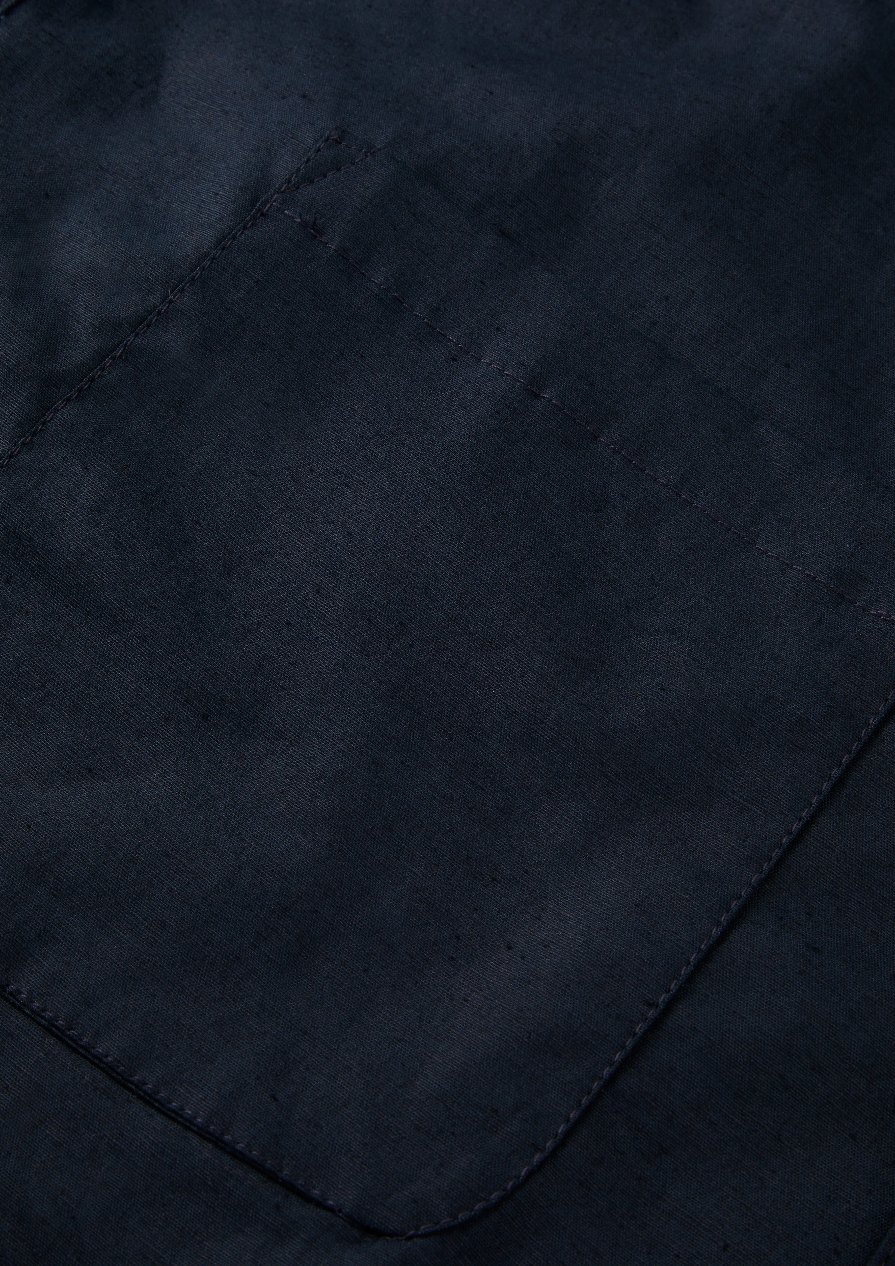 Sandcliff Men's Shacket in Navy - Image 9