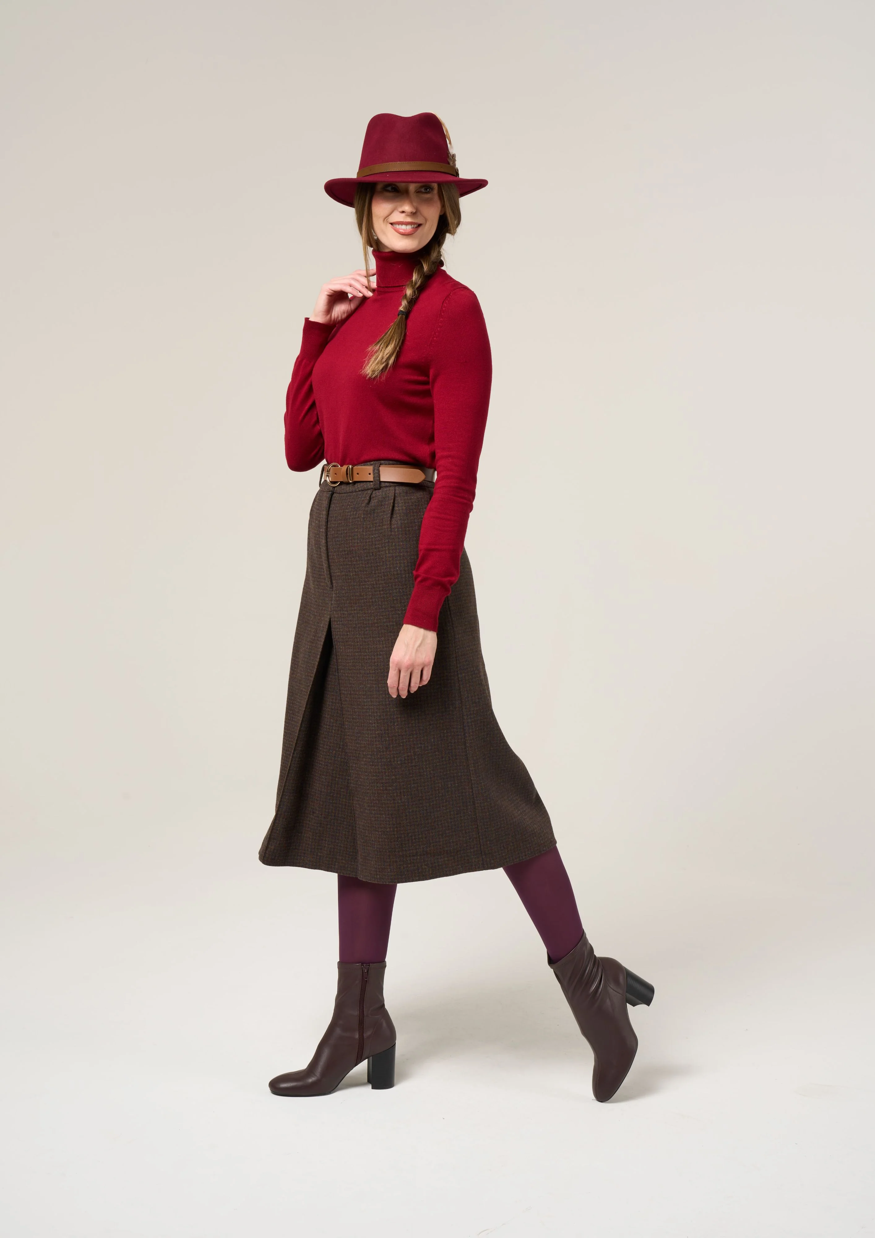 Surrey Ladies Tweed Water Repellent Culottes in Bramble  -  Regular Fit - Image 3