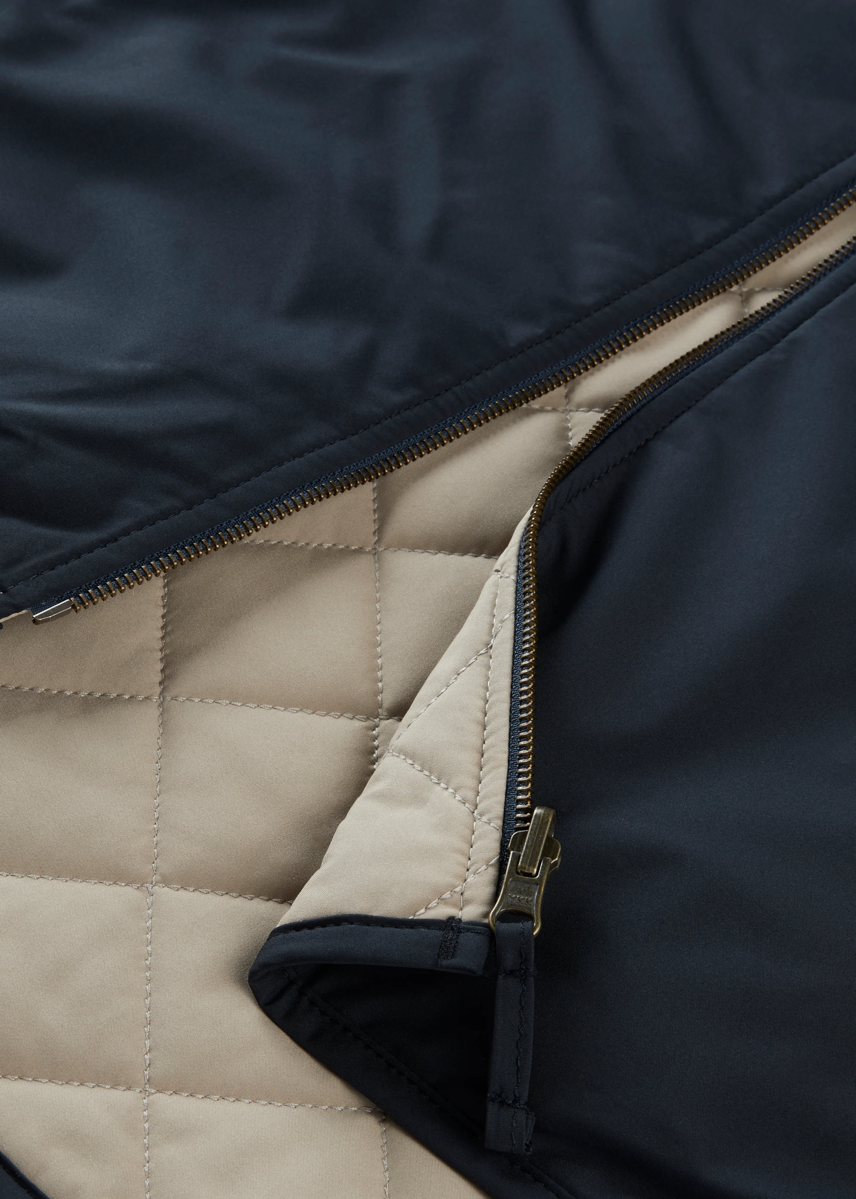 Swifthall Reversible City Gilet In Navy and Beige - Image 11
